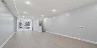 2405 RIDGE Avenue Gallery 4
