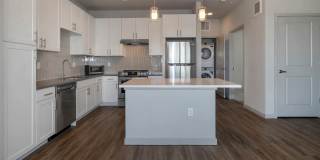 Savanna Nine Mile Gallery 6