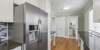 444 Ocean Boulevard Gallery 11