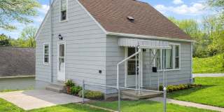 Two bedroom single family home for Rent! Gallery 1