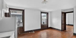 1816 PINE Street Gallery 10
