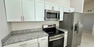 3310 SW 17th Place Gallery 6