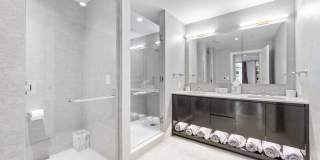 15 Morris Avenue Gallery 18