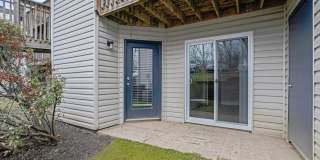 Glen at Bogey Hills Gallery 11