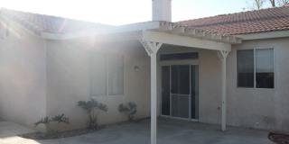 Spacious 3 Bedroom, 2 Bath Tevis Ranch Home with Fireplace, Covered Patio & 2-Car Garage Gallery 13