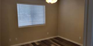 2105 E Crystal Drive Gallery 11