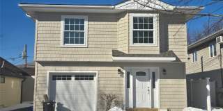 451 E Pine Street unit: Upper Gallery 1