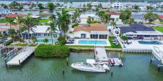 Furnished Waterfront Retreat with Gulf Access in Treasure Island! 3bed|2bath Gallery 1