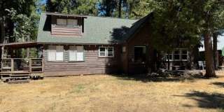 Classic Mountain Chalet Gallery 1