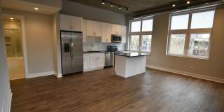 3833 N Broadway Gallery 120