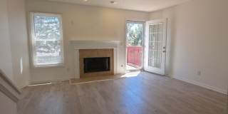 Single Family Home 2 beds 1  Full bath and 1 Half bath Available Now! Gallery 5