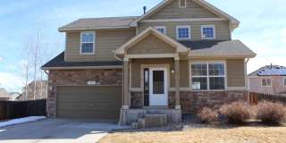 Windsor Gem with Deck, Yard & Natural Light – Mid-June Move-In Gallery 1