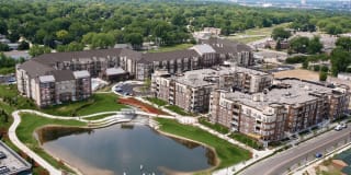 The Landings at Silver Lake Village Gallery 61