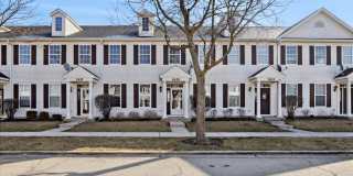 Two Story Townhome with Two Master Suites Gallery 1
