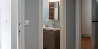 174 Broadway Gallery 10