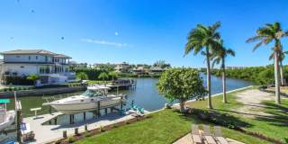 ** LUXURY WATERFRONT LIVING ** BRAND-NEW CONSTRUCTION  ** IMPERIAL SHORES OF BONITA SPRINGS ** 3 Bedrooms\3.5 Bathroom ** Seasonal  ** BE THE FIRST TO LIVE HERE ** DOLPHIN & MANATEE SIGHTINGS ** Gallery 3