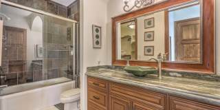 2780 El Camino Road Gallery 50