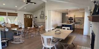 Comfortable 5 Bed / 4 Bath Home with Dual Kitchens & Garage Gallery 1