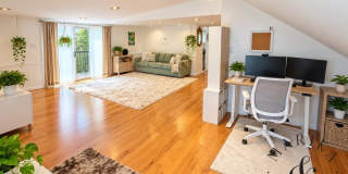 4 Upcrest Rd. 4 Upcrest Rd. Gallery 1