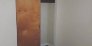 1928-1930 Vaughn Street - 1928 Gallery 7