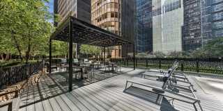 Arrive Streeterville Gallery 41