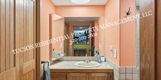 2824 East Sierra Vista Road - 1 Gallery 31