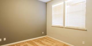 Beautiful and Spacious 3BR 2.5BA Single Family Home Gallery 8