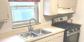 7121 W Foster Place Gallery 3