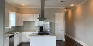 2512 Valence St. 2512 Valence St. Gallery 1