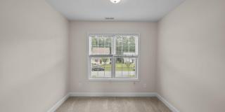 203 Macdonald Boulevard Gallery 34