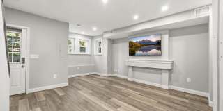 706 12TH Street NE Gallery 30
