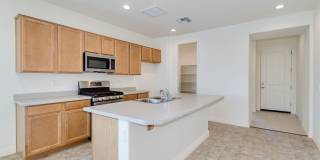 5 bedroom/ 2 bath home in Casa Grande Gallery 15