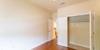 Gorgeous 2 Bedrooms /2.5 Bathrooms + Flex Space Home Near South Austin!!! Gallery 21