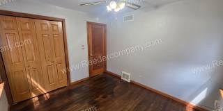 Spacious 2 bedroom 1 bathroom house Gallery 8