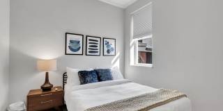 Sunny 1 bedroom/1 bath in Adams Morgan! Gallery 19