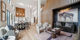 Colina Hillside Gallery 43