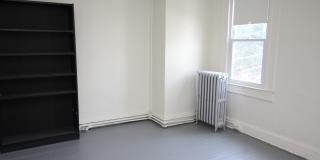 Spacious 5BD/1BA Remington Home w/ W/D! Available 7/15 Gallery 13