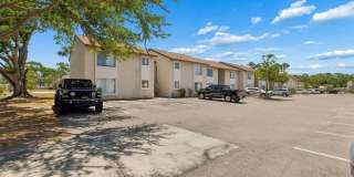 2725 HIDDEN LAKE BOULEVARD Gallery 1