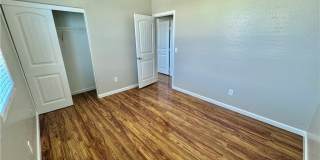 335 CLARENCE HOUSE Avenue Gallery 15