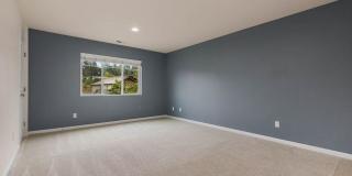 Very Nice 4 bedroom home with office/den, 2.5 bath and a 2 Car Garage in Snohomish Award winning School district Gallery 13
