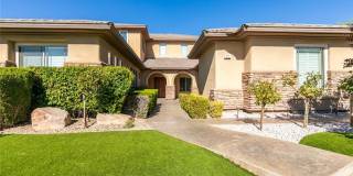 Elegant Anthem Country Club Residence with Spa, Balcony & 3-Car Garage Gallery 3