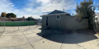 Cute 3 Bedroom /  2 Bath San Jacinto Home with Solar Gallery 3
