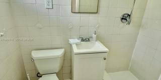 1240 NE 12th Ave Gallery 6