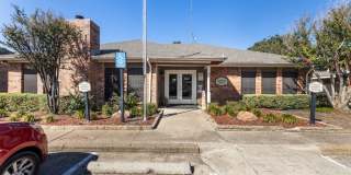 Regal Crossing Apartments Gallery 3