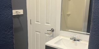 1750 W CRAIG PL Gallery 10