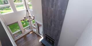 Beautiful Townhome in Central Colorado Springs! Gallery 11