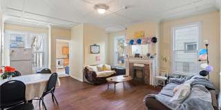 222 S Geneva St. Gallery 17