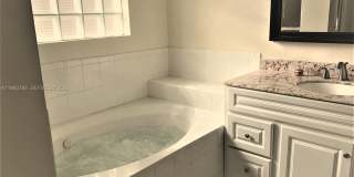 15840 SW 151st Ter Gallery 13