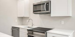 3322 Michigan Avenue Gallery 21