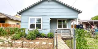 Move-In Ready 3BD/2BA – Laminate Floors, Fenced Yard & Prime Location! ACCEPTS SECTION 8 Gallery 3